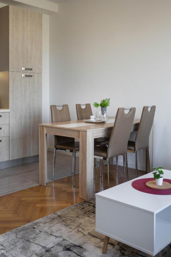Spacious 2Bdr Apartment- Skyline View ซาเกร็บ ภายนอก รูปภาพ