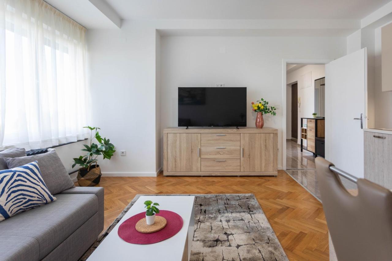 Spacious 2Bdr Apartment- Skyline View ซาเกร็บ ภายนอก รูปภาพ