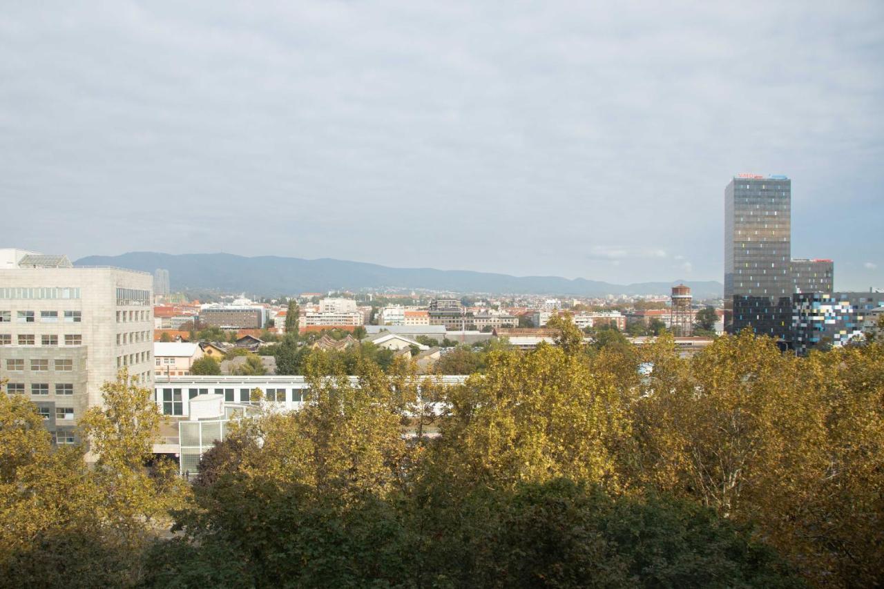 Spacious 2Bdr Apartment- Skyline View ซาเกร็บ ภายนอก รูปภาพ
